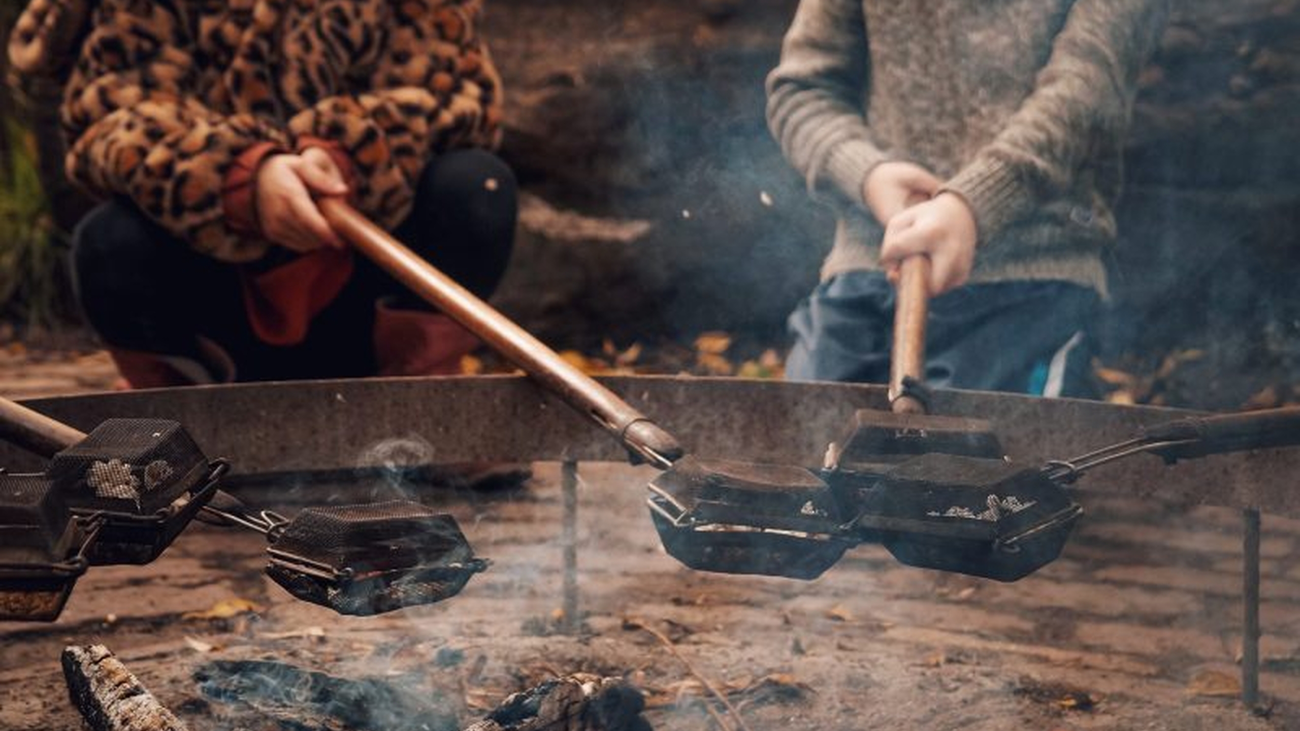 Barbequeen in een speeltuin. Hoge energieprijzen zorgen voor problemen bij speeltuinen - Jantje Beton