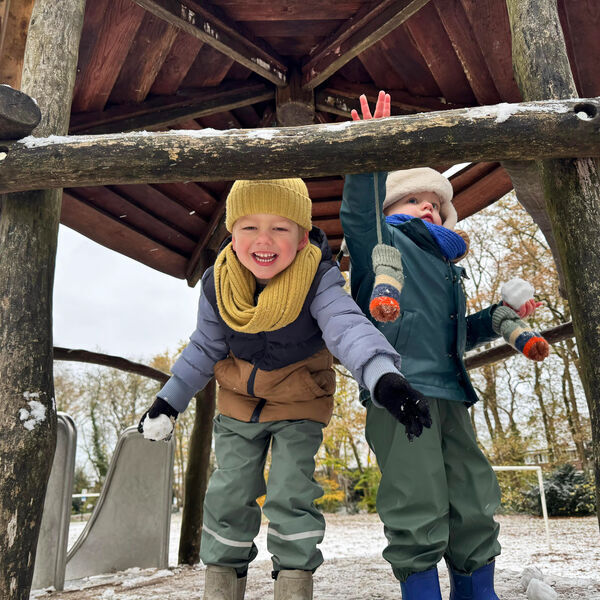 Handtekeningen voor petitie buitenspelen van Jantje Beton