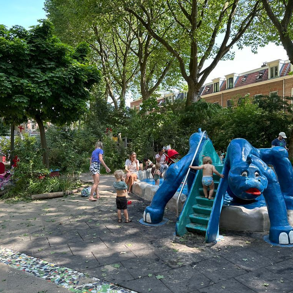 Speeltuin Bankaplein, Utrecht Bron: Dwarsverband
