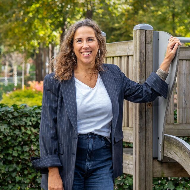 Pauline van der Loo: - advies@jantjebeton.nl