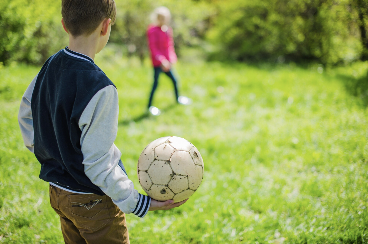 Kingen: een eenvoudig balspel vanaf twee spelers | Jantje Beton
