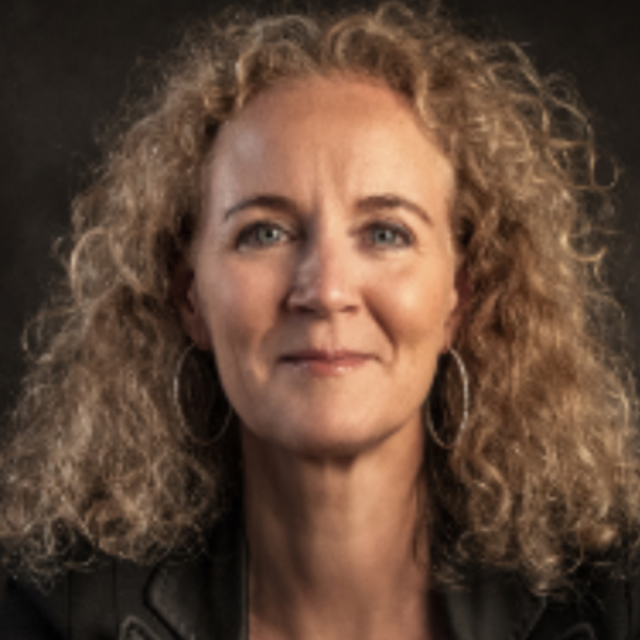 Barbara Markovits - Adviseur Fondsenwerving • b.markovits@jantjebeton.nl • 0651613038