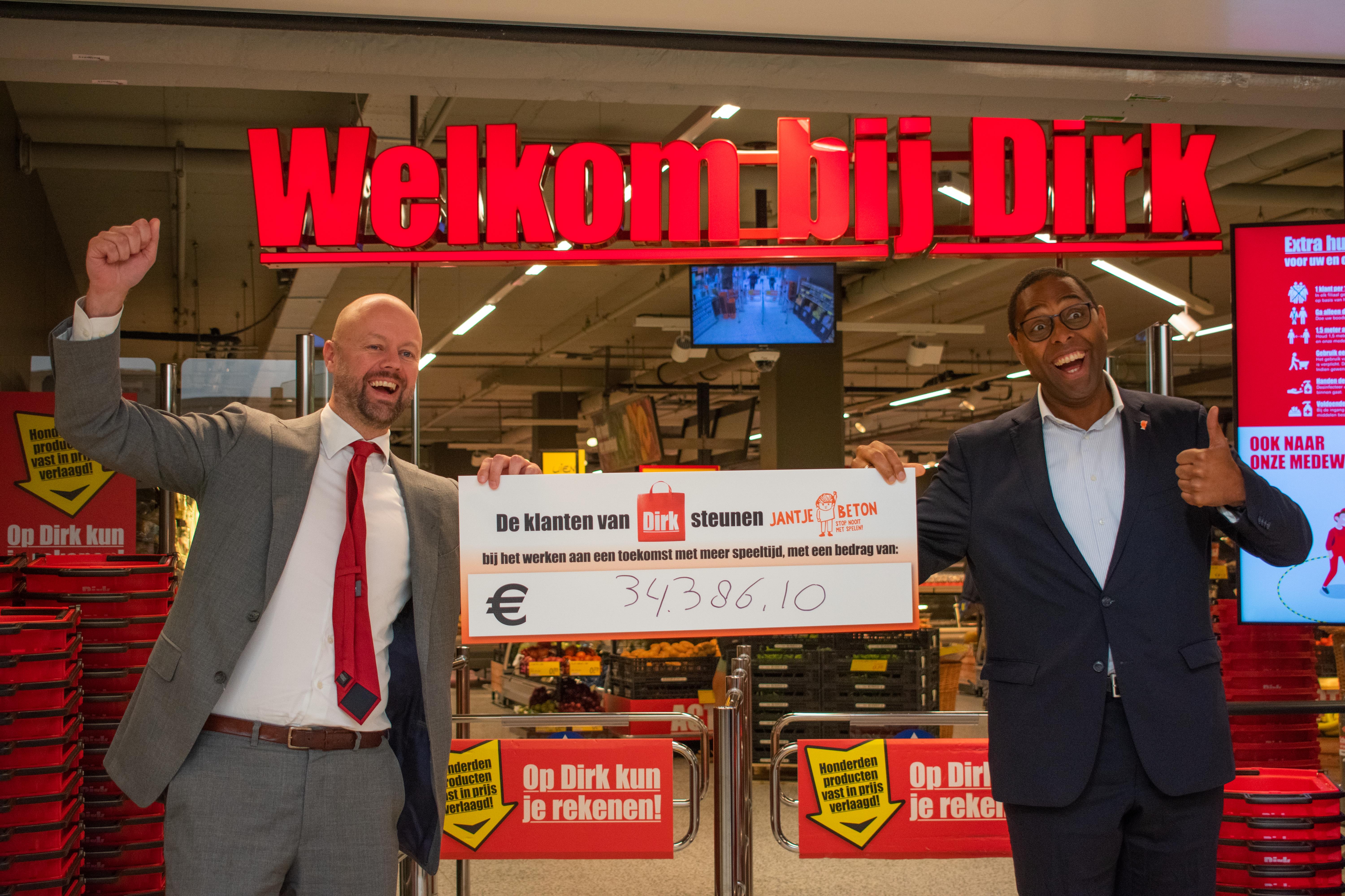 Dirk-klanten doneren € 34.386,10 aan Jantje Beton - Jantje Beton